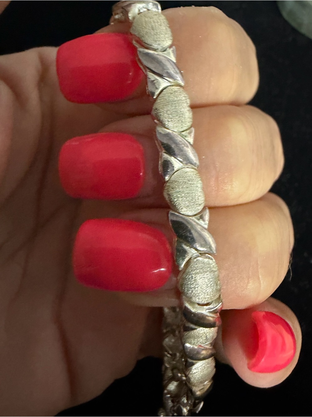 925 Sterling silver heart bracelet. XO